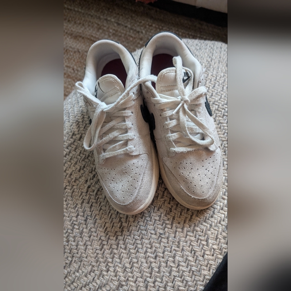 White Nike Sneakers with Black Shimmer Logo
